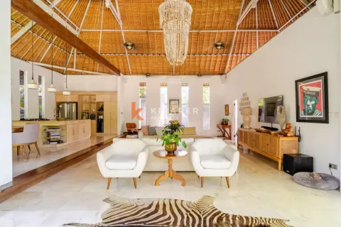 2 bedrooms Villa in Badung, Indonesia No. 12161 4
