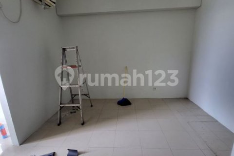 Квартира с 1 спальней в Тангеранг, Индонезия № 13407 13