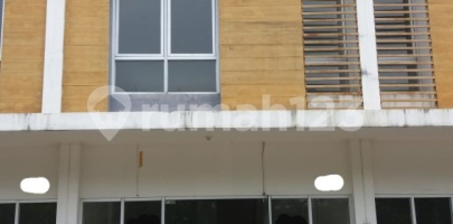 135m2 Shop in Tangerang, Indonesia No. 13404
