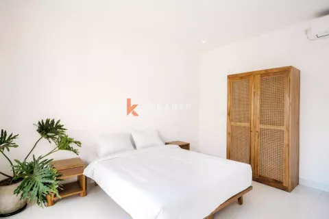 3 bedrooms Villa in Tibubeneng, Badung, Indonesia No. 12543 11