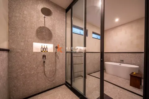 5 bedrooms Villa in Tumbak Bayuh, Mengwi, Badung, Indonesia No. 12544 6