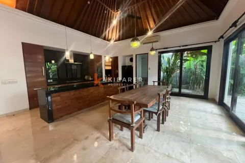 4 bedrooms Villa in Kerobokan, Badung, Indonesia No. 12540 10