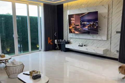 5 bedrooms Villa in Kuta, Badung, Indonesia No. 11804 12