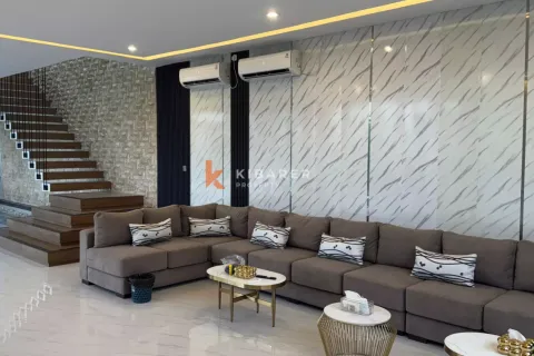 5 bedrooms Villa in Kuta, Badung, Indonesia No. 11804 8