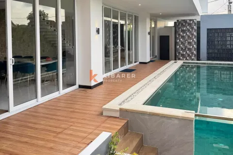 5 bedrooms Villa in Kuta, Badung, Indonesia No. 11804 5