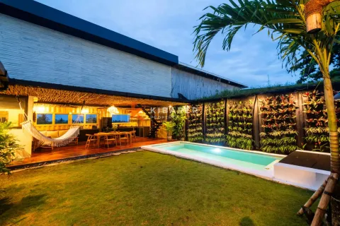 3 bedrooms Villa in Kediri, Indonesia No. 11802 2
