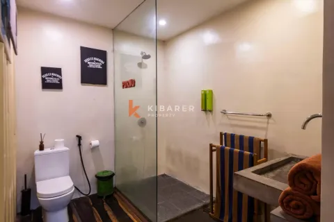 3 bedrooms Villa in Kediri, Indonesia No. 11802 10
