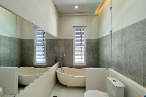 Вилла с 3 спальнями в Kerobokan, Бадунг, Индонезия № 11063 8