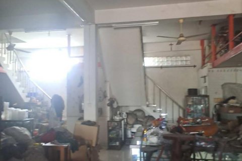 180m2 Commercial property in Kuta, Badung, Indonesia No. 9750 2