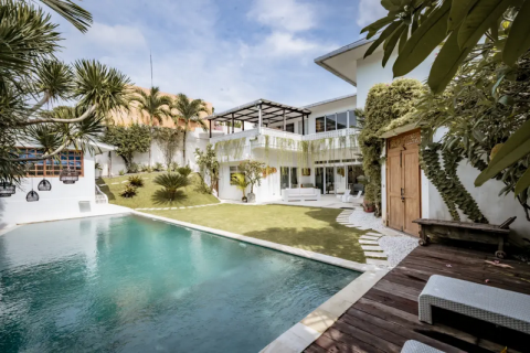 6 bedrooms Villa in Tampaksiring, Gianyar, Indonesia No. 9748 16