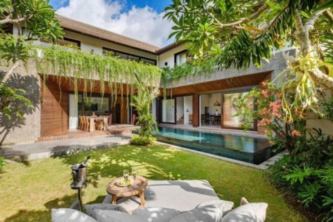 3 bedrooms Villa in Canggu, Badung, Indonesia No. 834