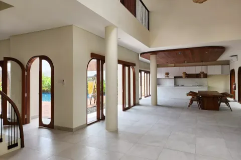 Вилла с 4 спальнями в Canggu, Бадунг, Индонезия № 10308 8