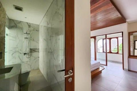 Вилла с 4 спальнями в Canggu, Бадунг, Индонезия № 10308 25