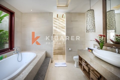 4 bedrooms Villa in Seminyak, Badung, Indonesia No. 11969 20