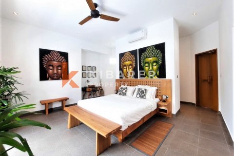 3 bedrooms Villa in Kerobokan, Badung, Indonesia No. 12074 9