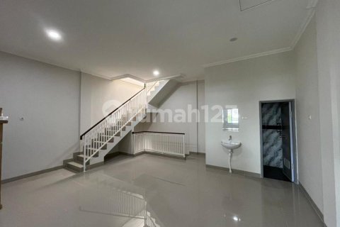 120m2 Shop in Cipondoh, Tangerang City,  No. 9138 9