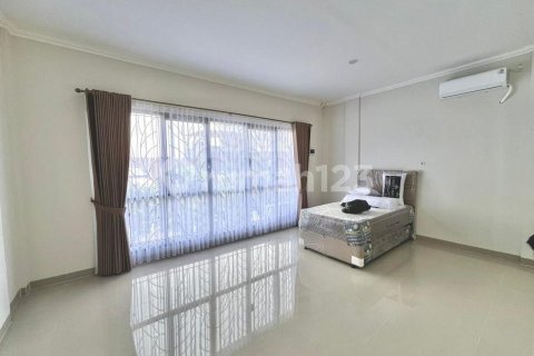 120m2 Shop in Cipondoh, Tangerang City,  No. 9138 11