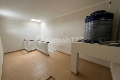 120m2 Shop in Cipondoh, Tangerang City,  No. 9138 6