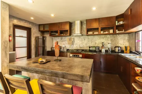 3 bedrooms Villa in Badung, Indonesia No. 12835 16