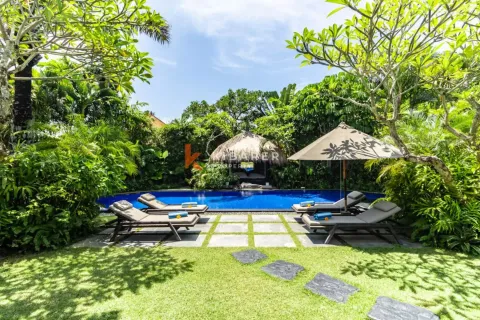 3 bedrooms Villa in Badung, Indonesia No. 12835 4