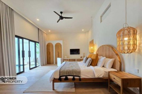 Вилла с 6 спальнями в Nusa Dua, Бадунг,  № 9355 2