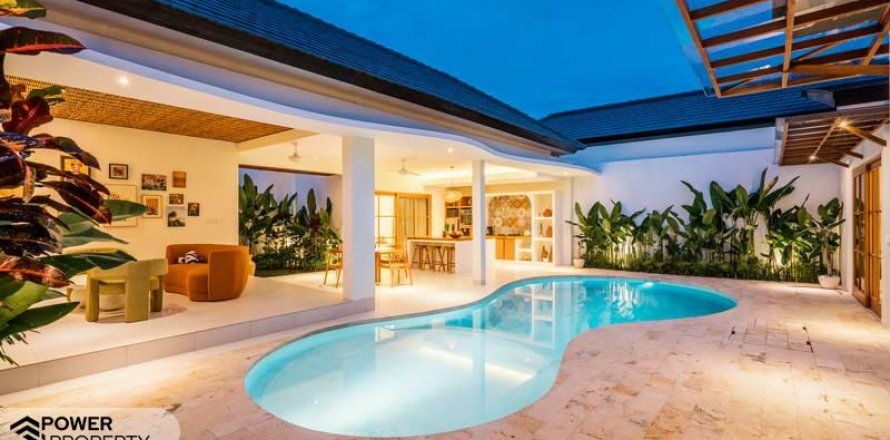 3 bedrooms Villa in Canggu, Badung,  No. 9262