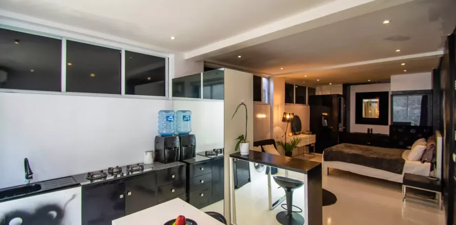 Вилла с 1 спальней в Seminyak, Бадунг, Индонезия № 11053