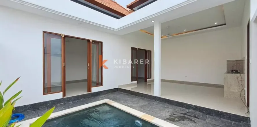 2 bedrooms Villa in Badung, Indonesia No. 12624