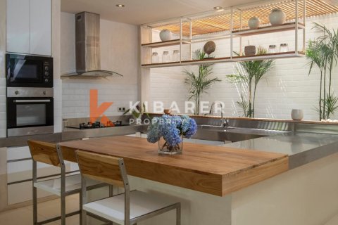 5 bedrooms Villa in Kerobokan, Badung, Indonesia No. 12622 6