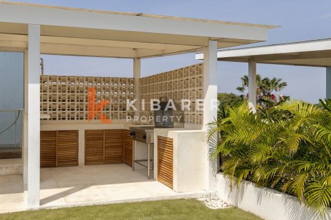 5 bedrooms Villa in Kerobokan, Badung, Indonesia No. 12622 14