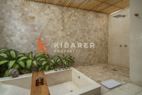 5 bedrooms Villa in Kerobokan, Badung, Indonesia No. 12622 19