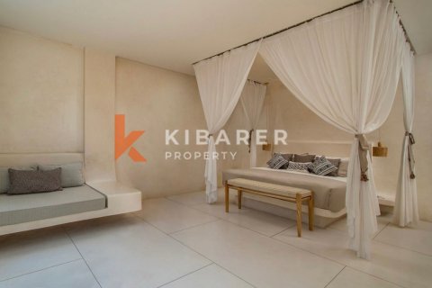 5 bedrooms Villa in Kerobokan, Badung, Indonesia No. 12622 10