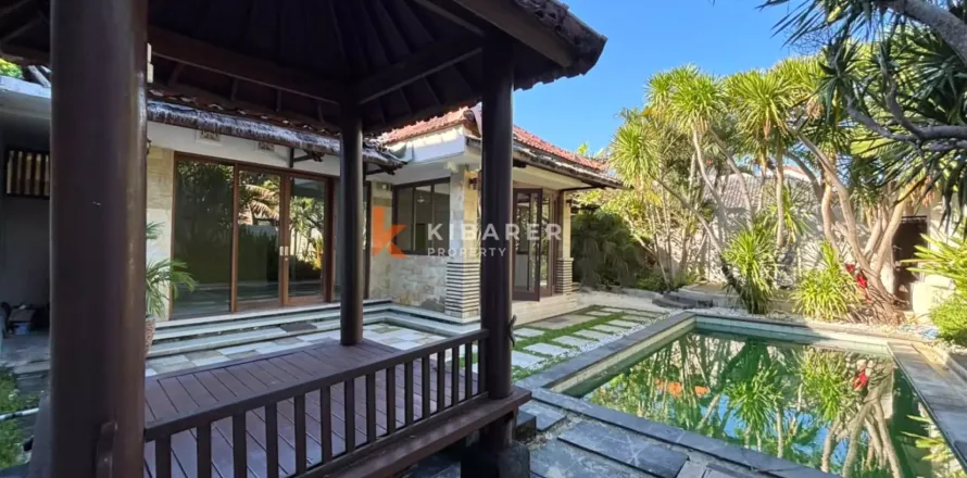 2 bedrooms Villa in Seminyak, Badung, Indonesia No. 11722
