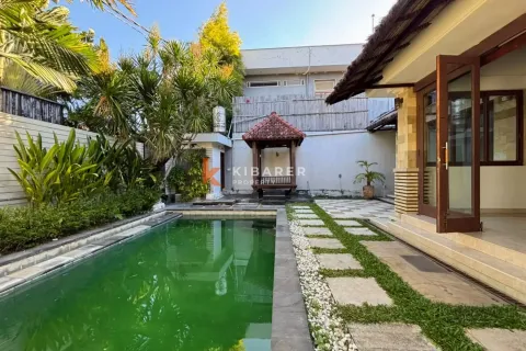 2 bedrooms Villa in Seminyak, Badung, Indonesia No. 11722 15