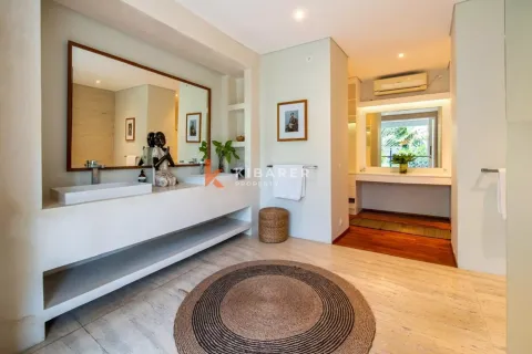 4 bedrooms Villa in Tibubeneng, Badung, Indonesia No. 12082 15