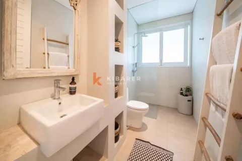4 bedrooms Villa in Tibubeneng, Badung, Indonesia No. 12082 13