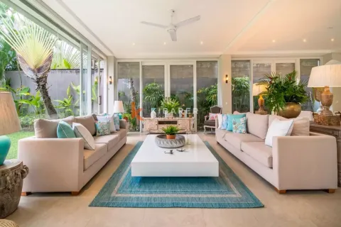 4 bedrooms Villa in Tibubeneng, Badung, Indonesia No. 12082 4