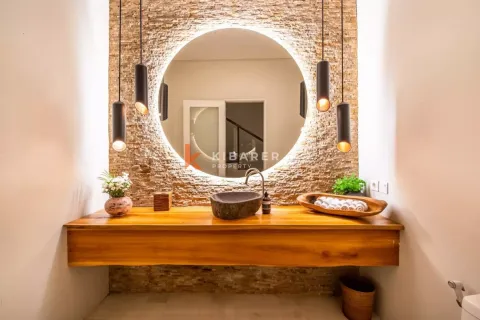 4 bedrooms Villa in Tibubeneng, Badung, Indonesia No. 12082 26