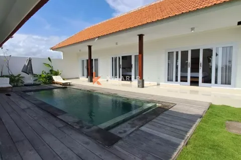 3 bedrooms Villa in Munggu, Mengwi, Badung, Indonesia No. 12083 11