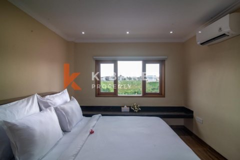 3 bedrooms Villa in Tibubeneng, Badung, Indonesia No. 12081 13