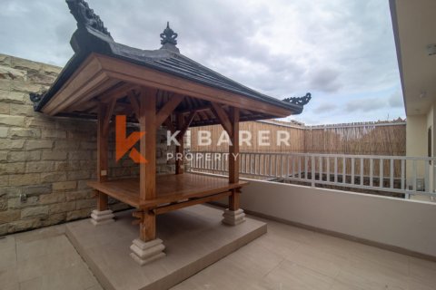 3 bedrooms Villa in Tibubeneng, Badung, Indonesia No. 12081 12