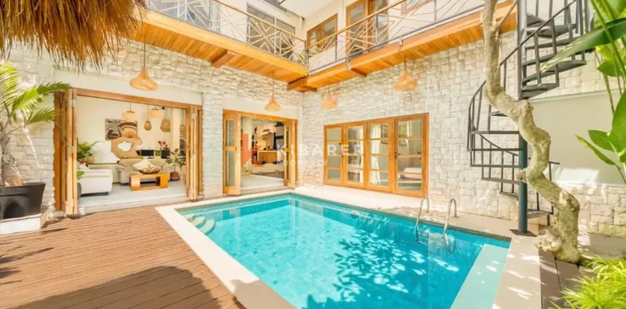 6 bedrooms Villa in Tibubeneng, Badung, Indonesia No. 12079