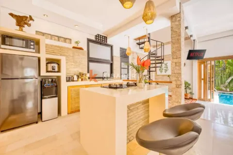 6 bedrooms Villa in Tibubeneng, Badung, Indonesia No. 12079 16