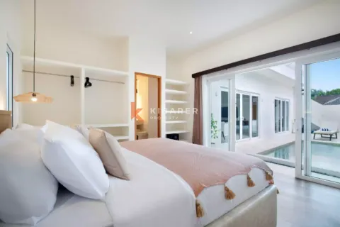3 bedrooms Villa in Tibubeneng, Badung, Indonesia No. 12078 14