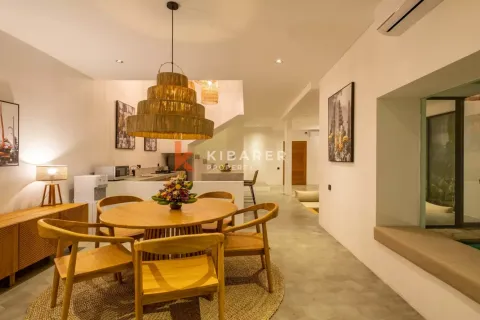 2 bedrooms Villa in Canggu, Badung, Indonesia No. 12080 24