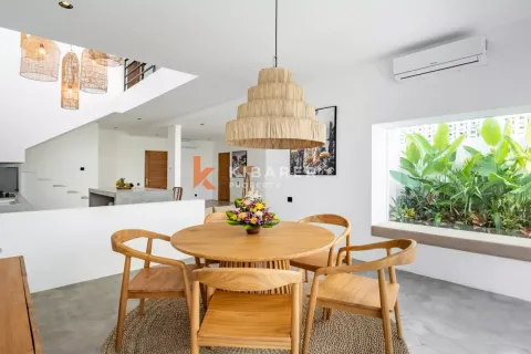 2 bedrooms Villa in Canggu, Badung, Indonesia No. 12080 8