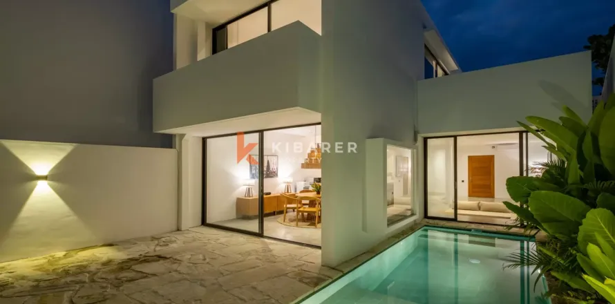 2 bedrooms Villa in Canggu, Badung, Indonesia No. 12080
