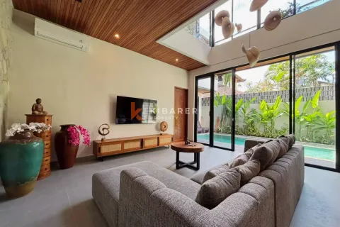 5 bedrooms Villa in Canggu, Badung, Indonesia No. 12077 7