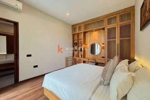 5 bedrooms Villa in Canggu, Badung, Indonesia No. 12077 16