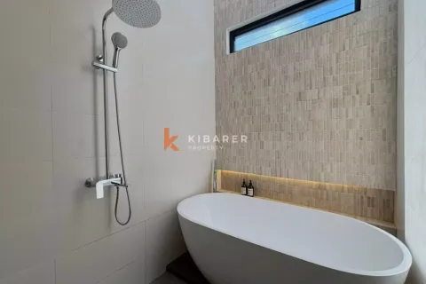 5 bedrooms Villa in Canggu, Badung, Indonesia No. 12077 11